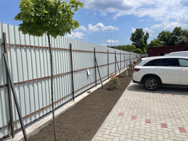 Fence construction, repair